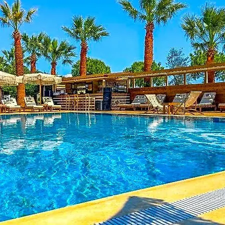 Gaia Hotel