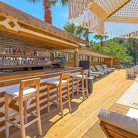 Hotel Gaia 3*